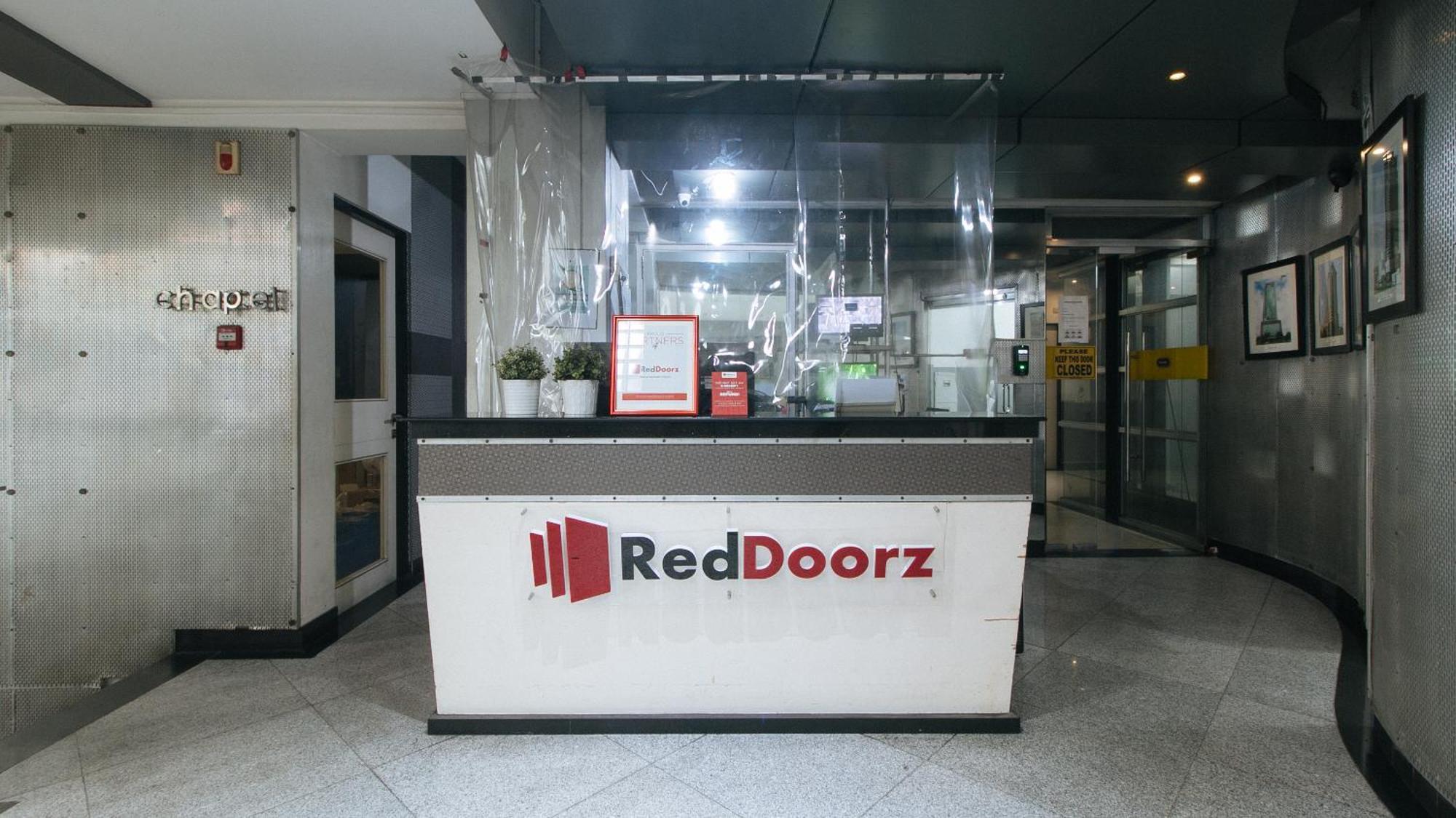 Reddoorz Plus At Banawe Кесон Сити Екстериор снимка